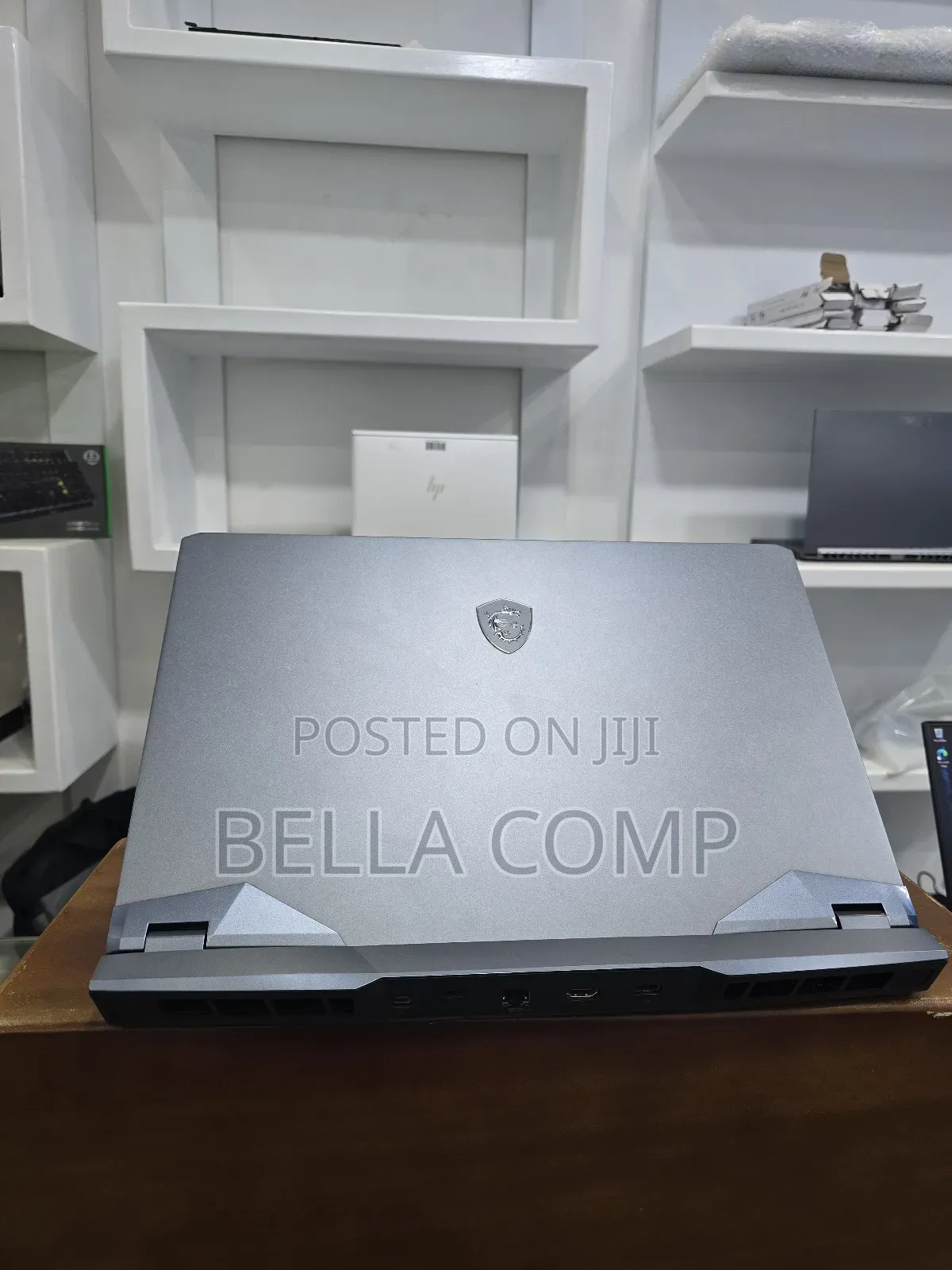 New Laptop MSI Raider GE76 12UGS 32GB Intel Core I9 SSD 2T