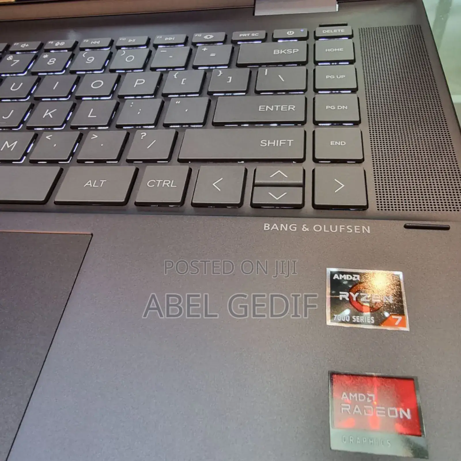 New Laptop HP Envy X360 16GB AMD Ryzen 7 SSD 512GB