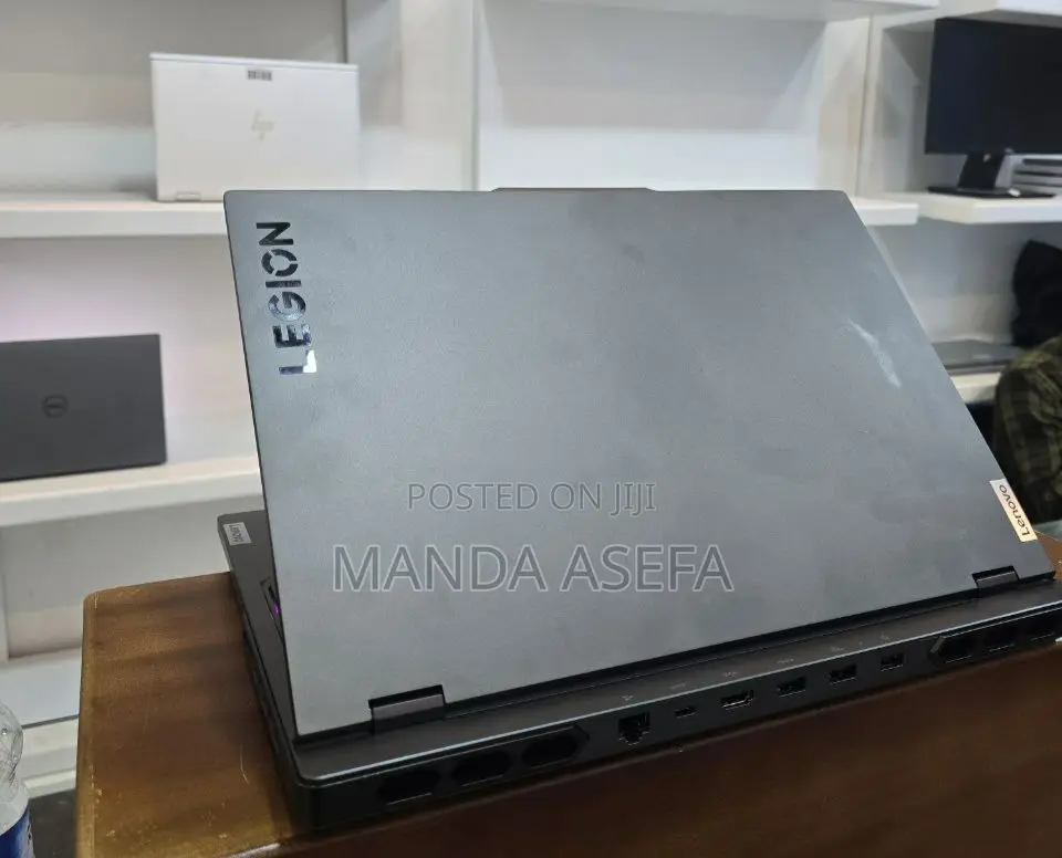 New Laptop Lenovo Legion 7 32GB Intel Core I9 SSD 1T