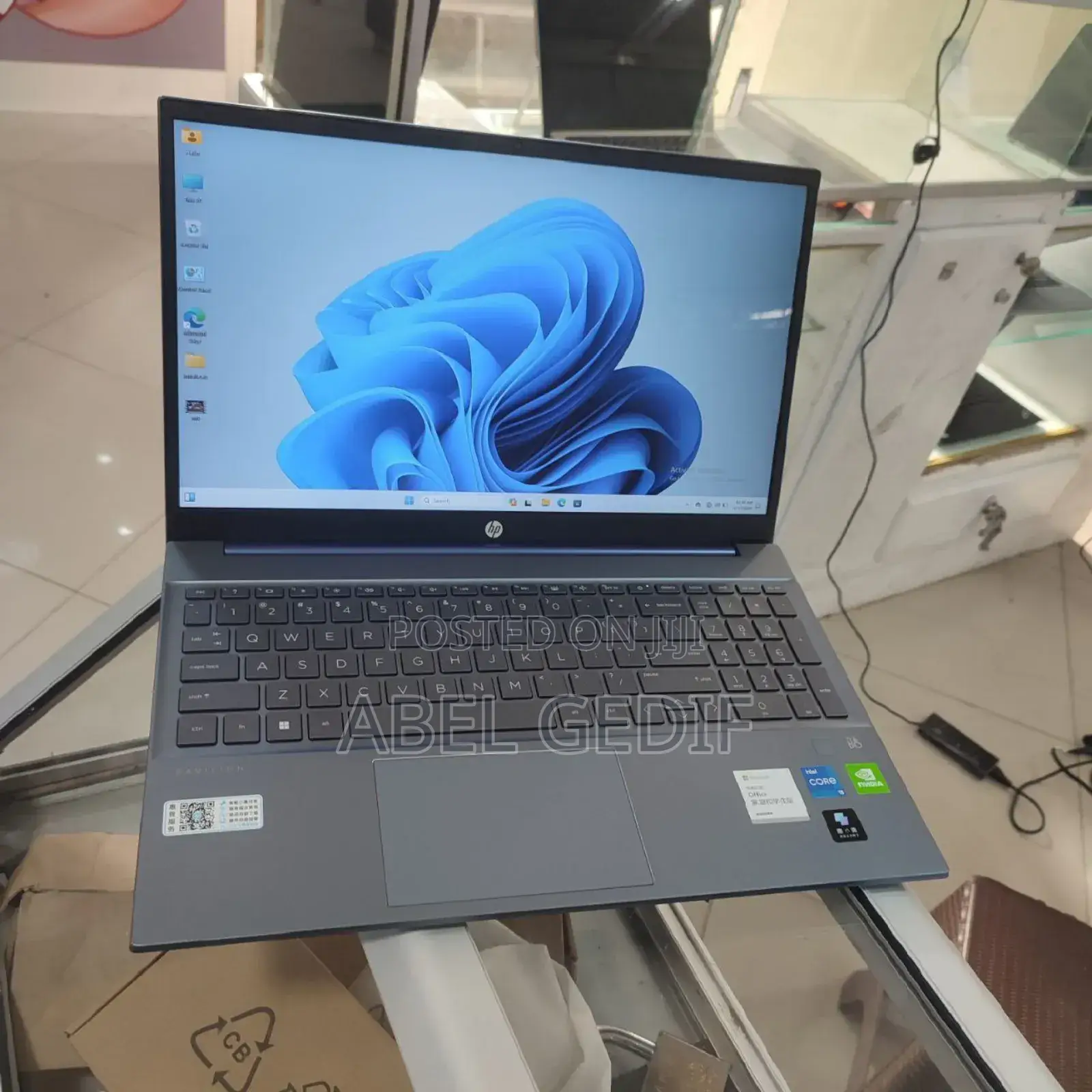 New Laptop HP Pavilion 15 16GB Intel Core I5 SSD 512GB