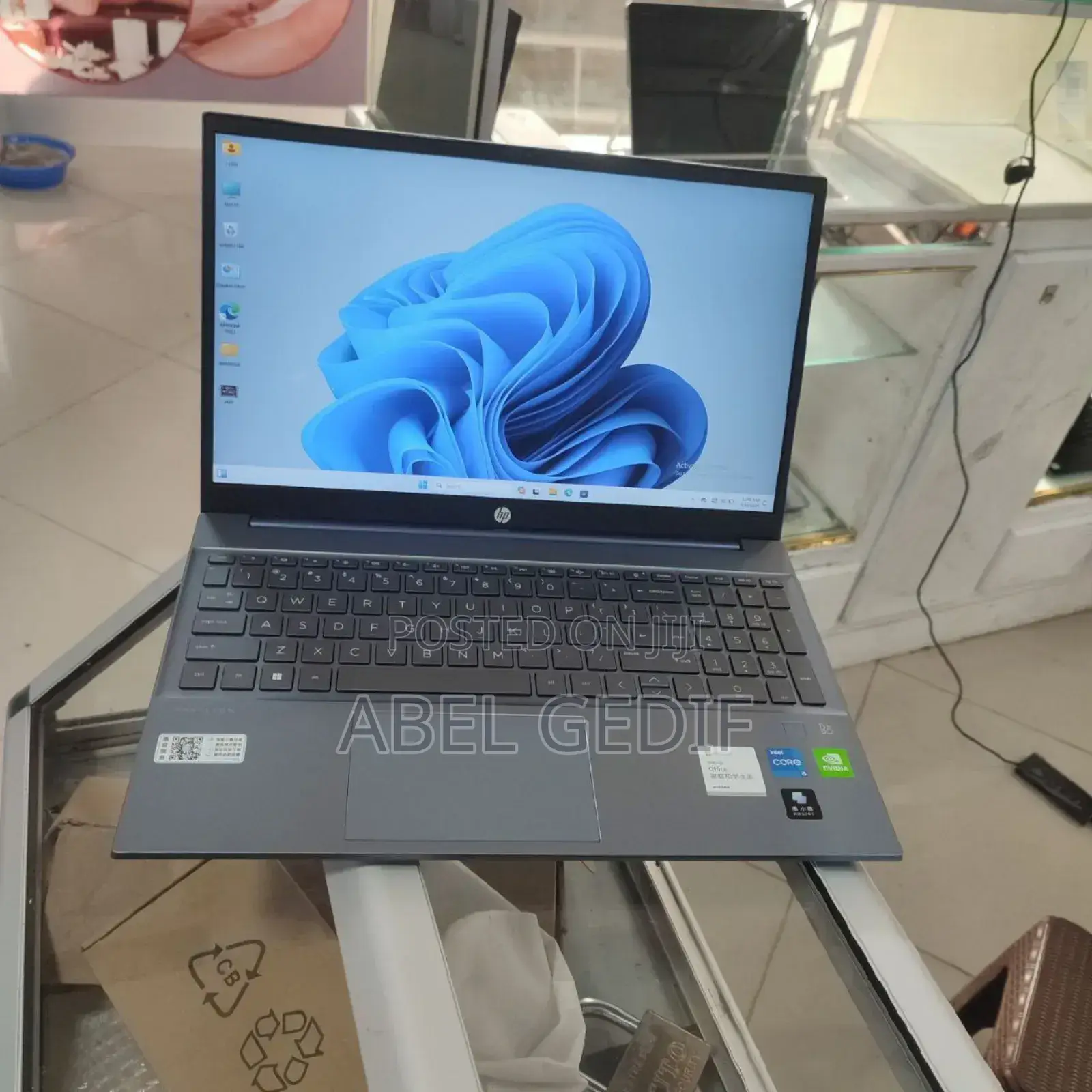 New Laptop HP Pavilion 15 16GB Intel Core I5 SSD 512GB