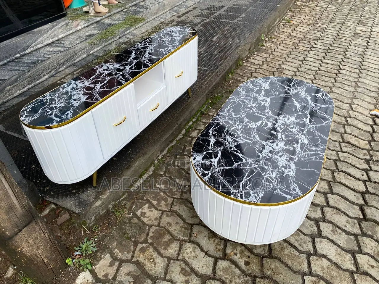 1,50 Cm ቲቪ እስታንድ እና ጠረጴዛ