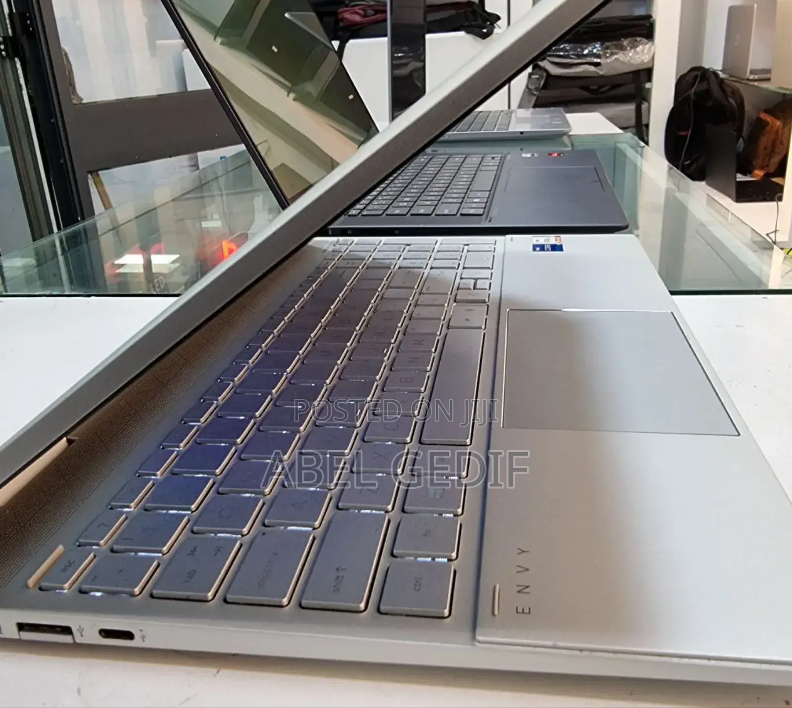 New Laptop HP Envy X360 16GB Intel Core I7 SSD 512GB