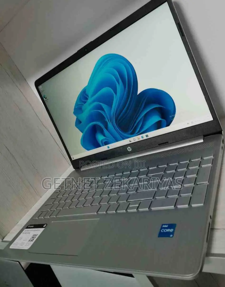 New Laptop HP Stream Notebook 8GB Intel Core I3 SSD 512GB