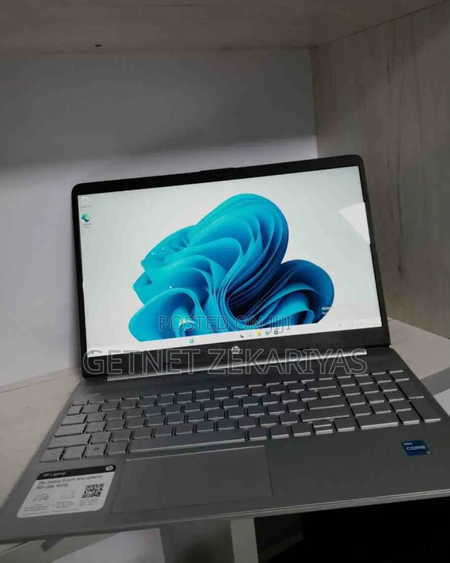 New Laptop HP Stream Notebook 8GB Intel Core I3 SSD 512GB