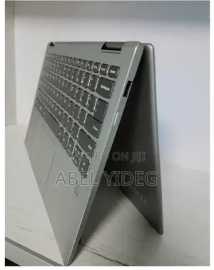 New Laptop Lenovo Yoga 730 8GB Intel Core I5 SSD 256GB