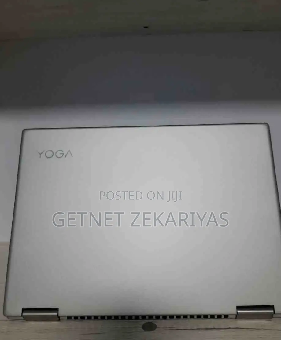 New Laptop Lenovo Yoga 730 8GB Intel Core I5 SSD 256GB