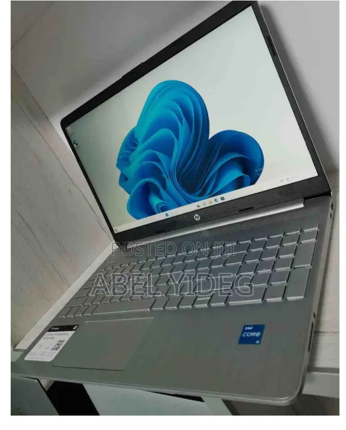 New Laptop HP Stream Notebook 8GB Intel Core I3 SSD 512GB