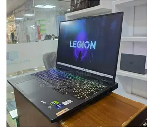 New Laptop Lenovo 16GB Intel Core I7 SSD 512GB