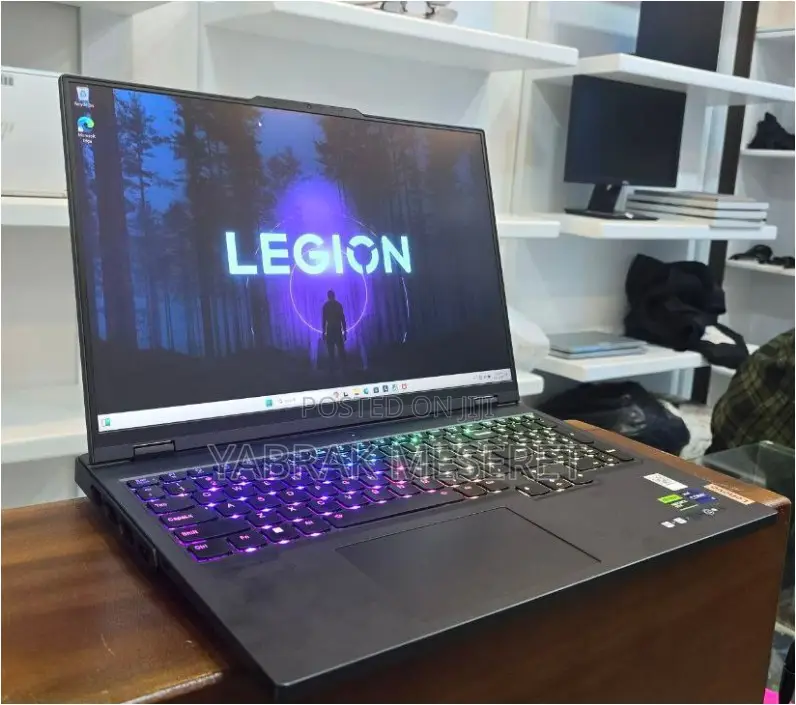 New Laptop Lenovo 16GB Intel Core I7 SSD 512GB