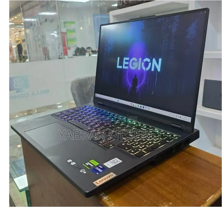 New Laptop Lenovo 16GB Intel Core I7 SSD 512GB