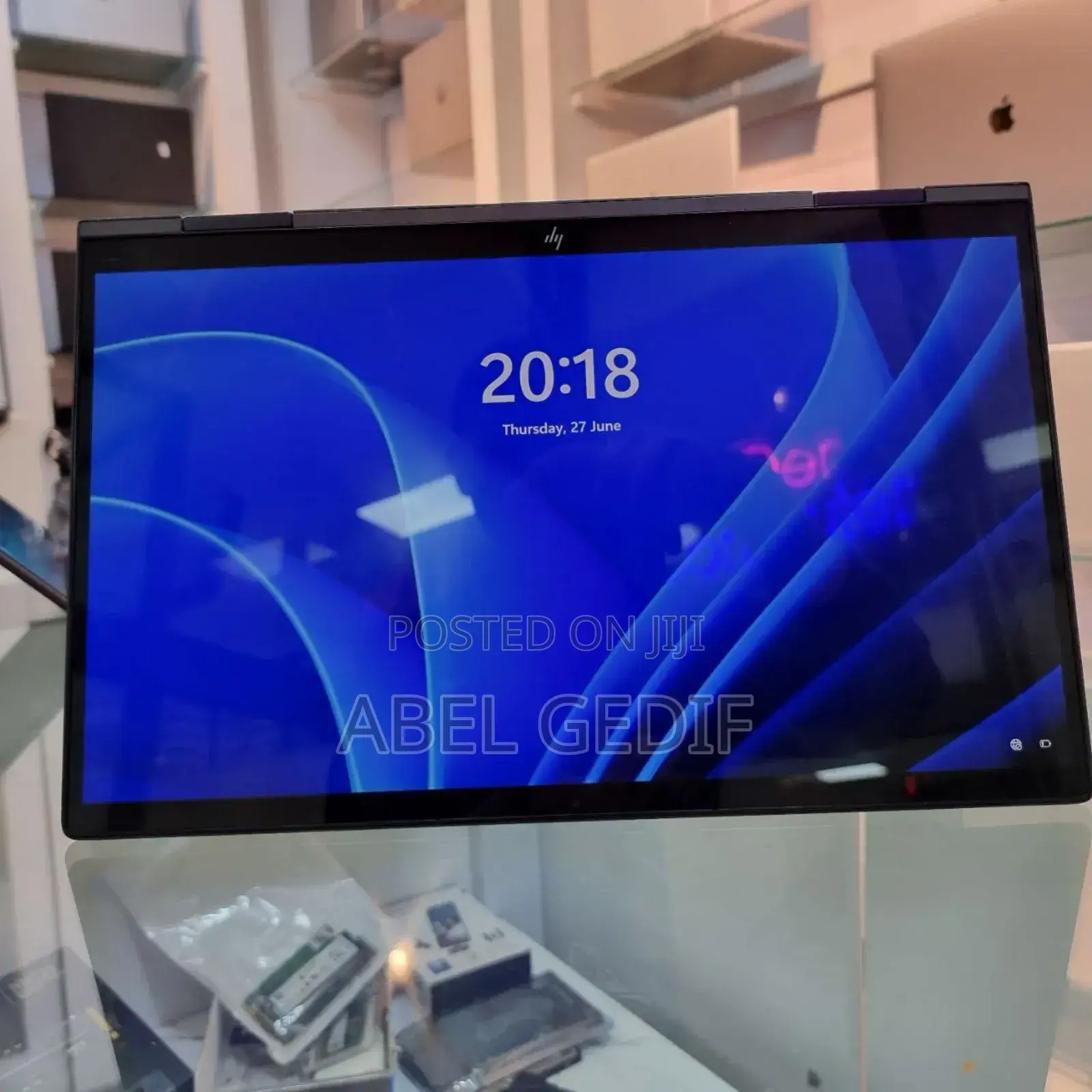 New Laptop HP Envy X360 8GB Intel Core I7 SSD 1T