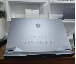 New Laptop MSI Raider GE76 12UGS 16GB Intel Core I7 SSD 512GB