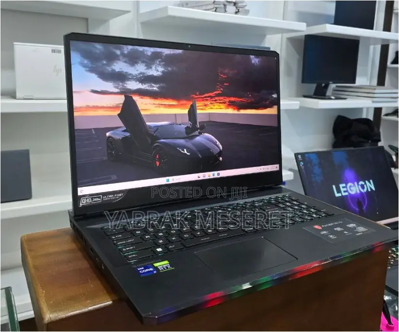 New Laptop MSI Raider GE76 12UGS 16GB Intel Core I7 SSD 512GB