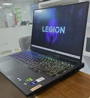 New Laptop Lenovo Legion 7 32GB Intel Core I9 SSD 1T