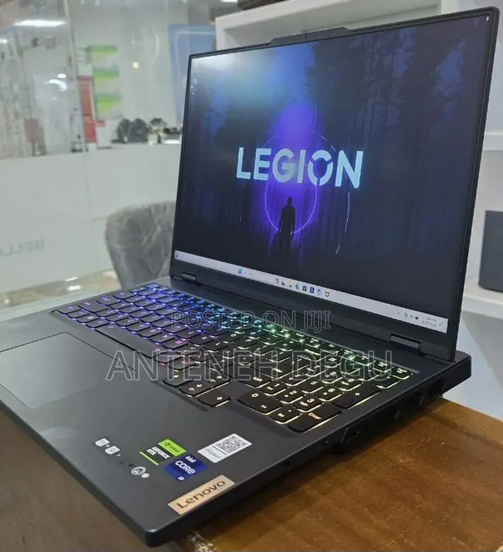 New Laptop Lenovo Legion 7 32GB Intel Core I9 SSD 1T