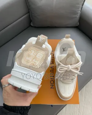 LV Trainer Fashion Shoes
