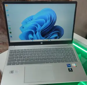 New Laptop HP Stream Notebook 16GB Intel Core I7 SSD 1T