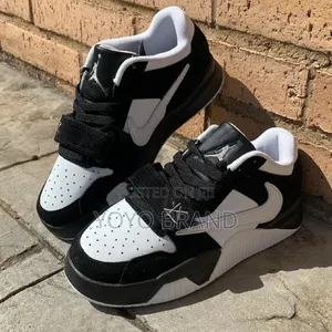 Photo - Traviss Scott Jordan Jump Fashion Shoes