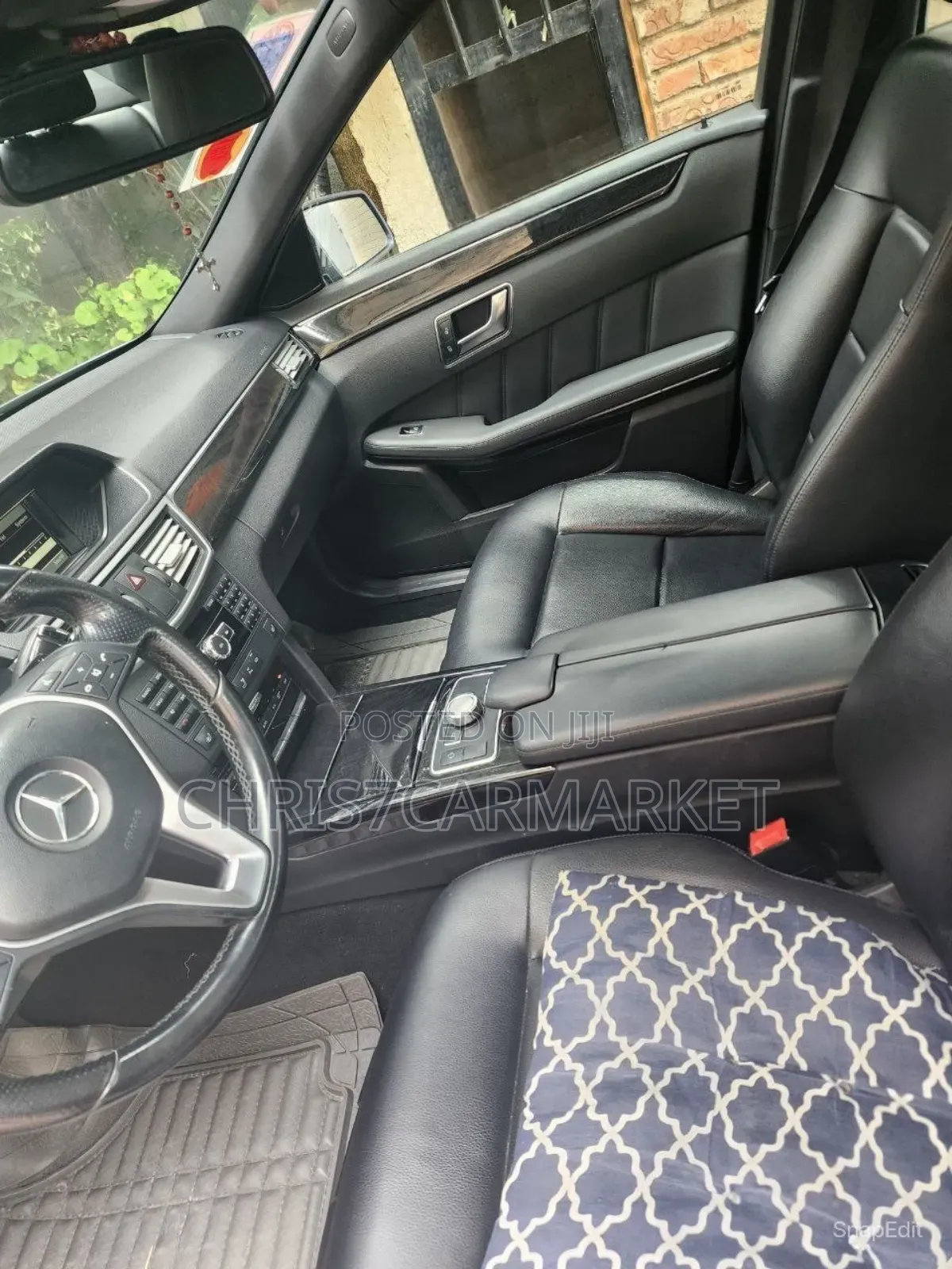 Mercedes-Benz E200 2014 Gray