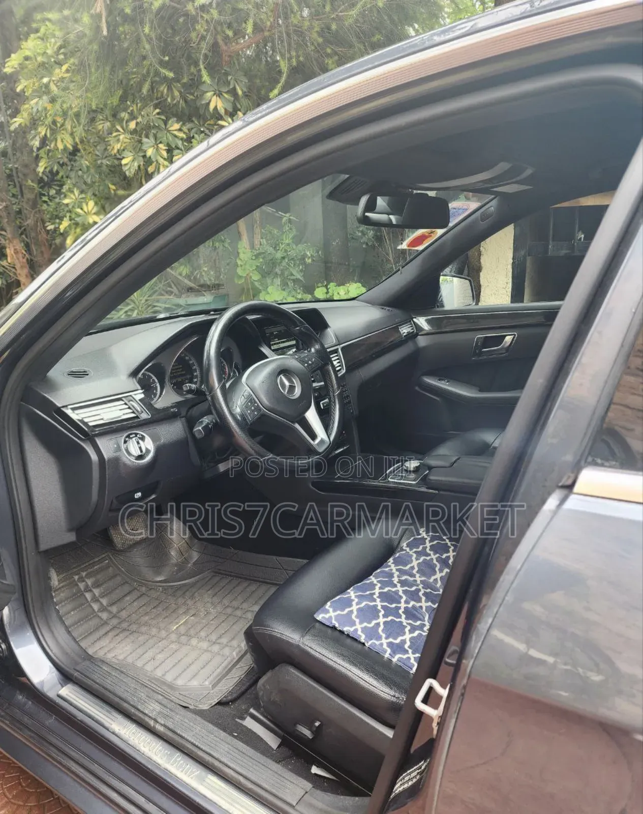 Mercedes-Benz E200 2014 Gray