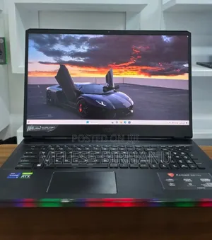 New Laptop MSI Raider GE76 12UGS 32GB Intel Core I9 SSD 2T