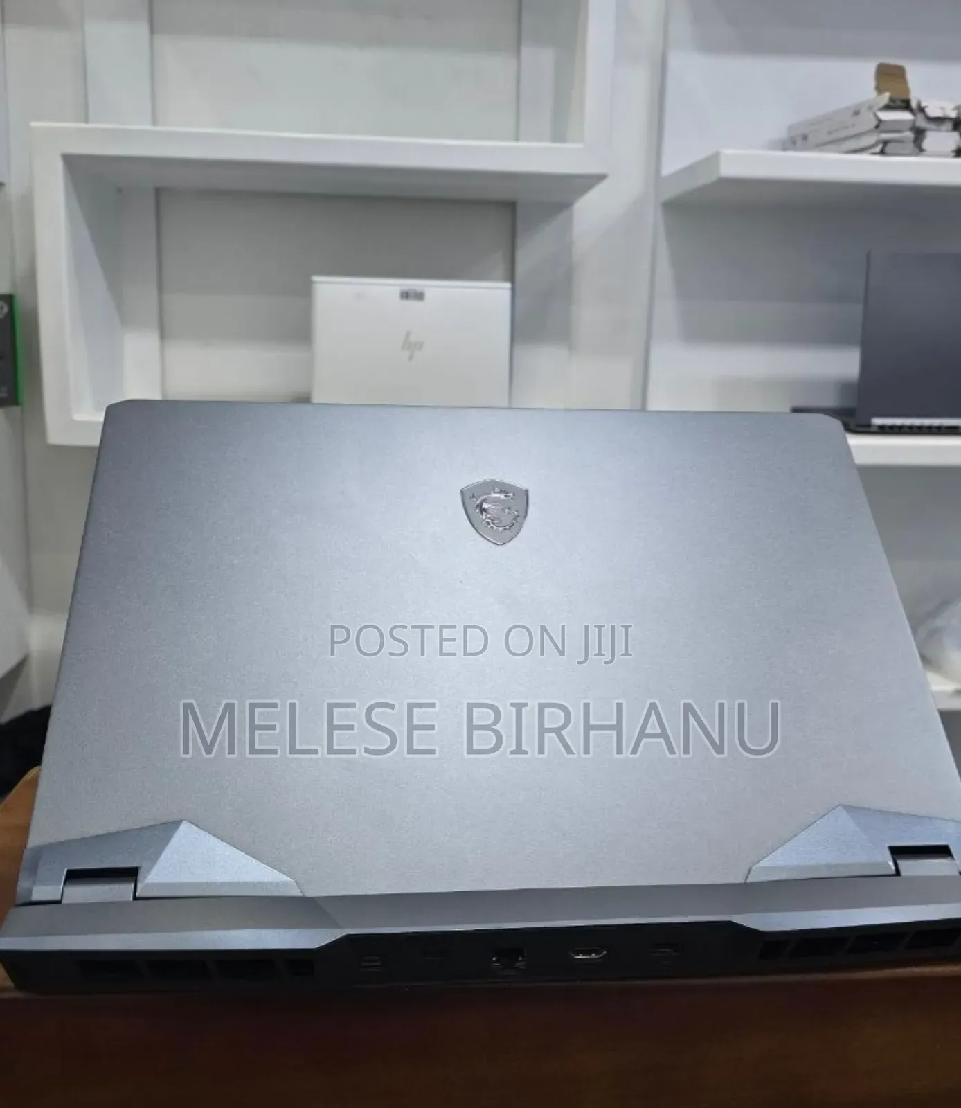 New Laptop MSI Raider GE76 12UGS 32GB Intel Core I9 SSD 2T