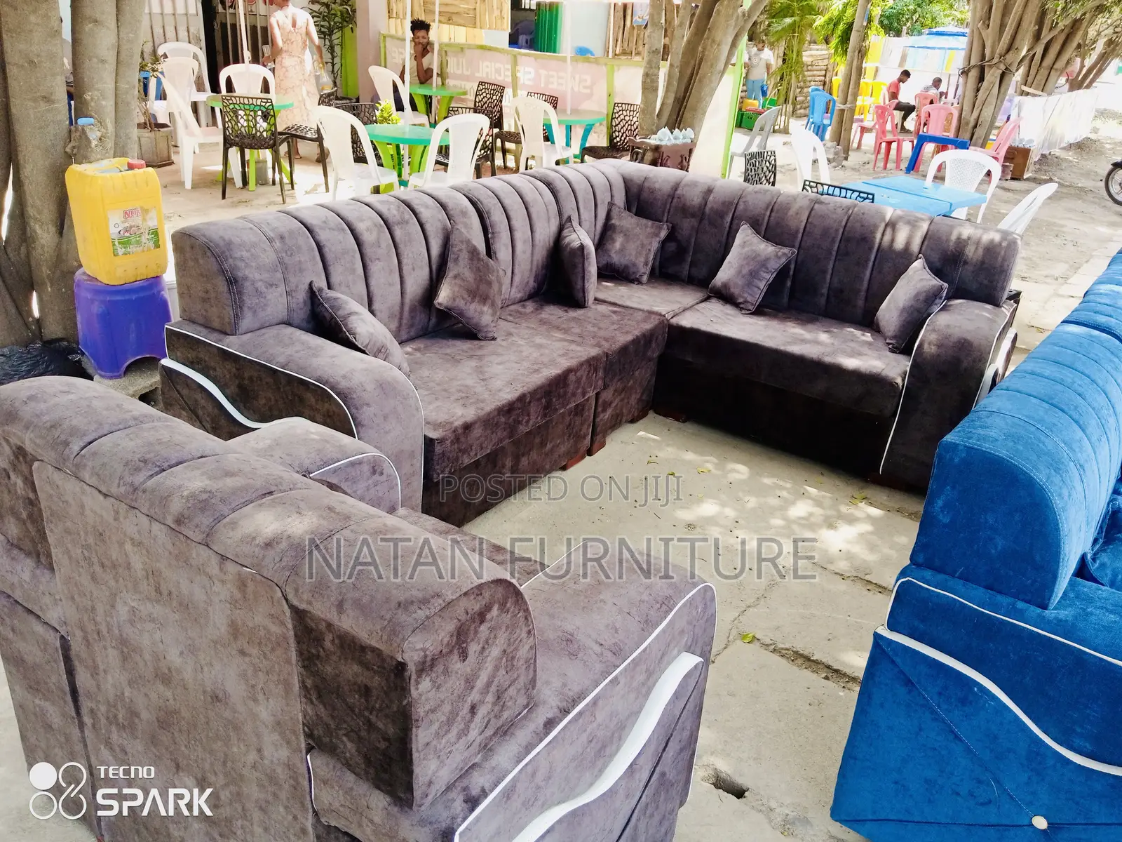 ኤልሼፕ ሶፋ በ Hd ስፖንጅ ከተለያየ የዲዛይን እና ከለር አማራጮች