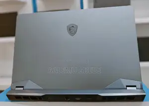 New Laptop MSI Raider GE76 12UGS 32GB Intel Core I9 SSD 2T