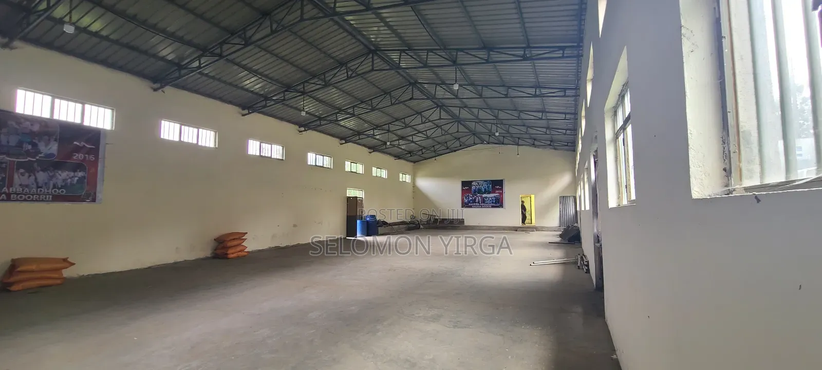 There Is a Warehouse for Rent in Gedera Area