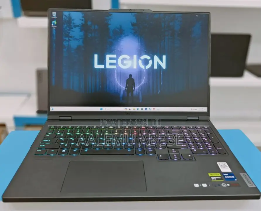 New Laptop Lenovo Legion 7 32GB Intel Core I9 SSD 1T