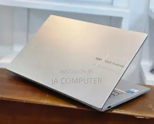 New Laptop Asus VivoBook 15 X505BA 8GB Intel Core I3 SSD 512GB