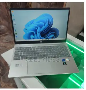 New Laptop HP Stream Notebook 16GB Intel Core I7 SSD 1T