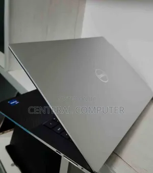 New Laptop Dell XPS 15-9570 16GB Intel Core I7 SSD 512GB