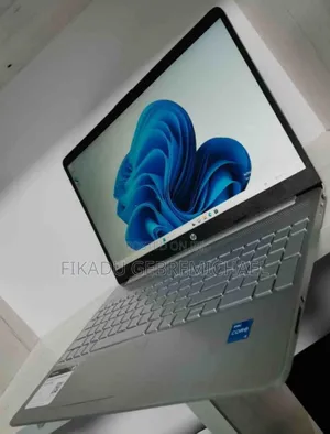 New Laptop HP Stream Notebook 8GB Intel Core I3 SSD 512GB