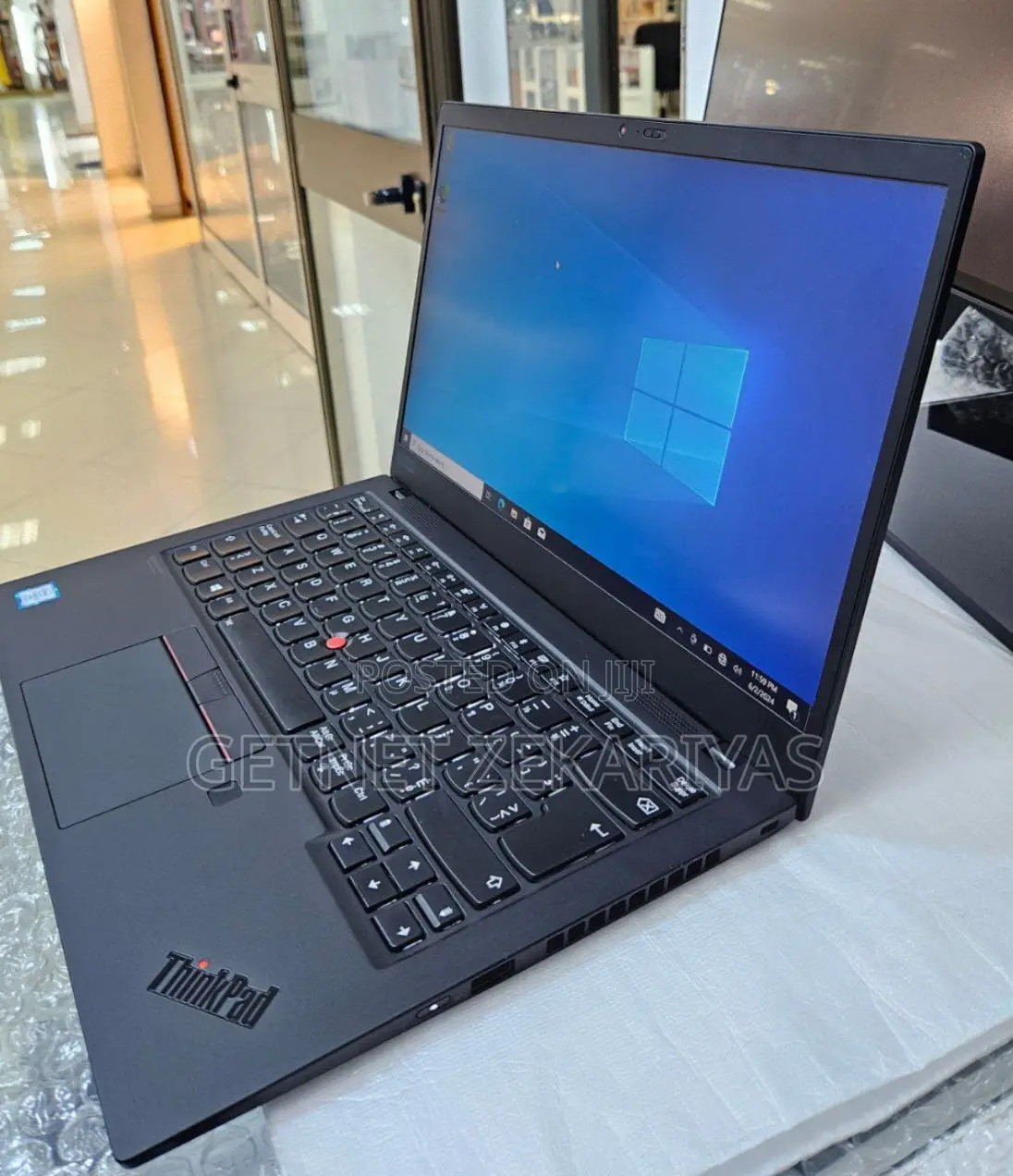 New Laptop Lenovo ThinkPad X1 Carbon 16GB Intel Core I7 SSD 512GB