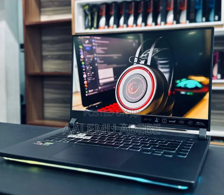 New Laptop Asus ROG Strix G15 16GB AMD Ryzen 7 SSD 1T