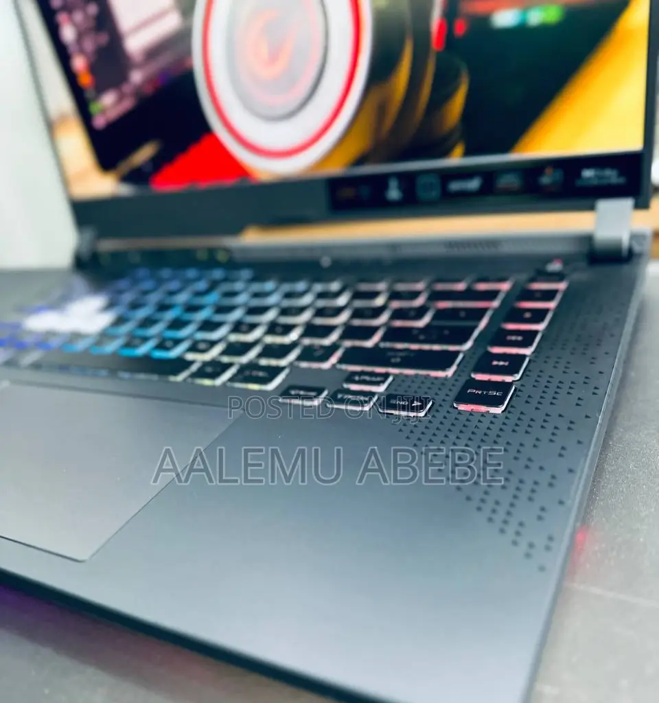 New Laptop Asus ROG Strix G15 16GB AMD Ryzen 7 SSD 1T