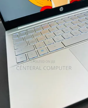 New Laptop HP 15-Dy1031wm 16GB Intel Core I7 SSD 512GB