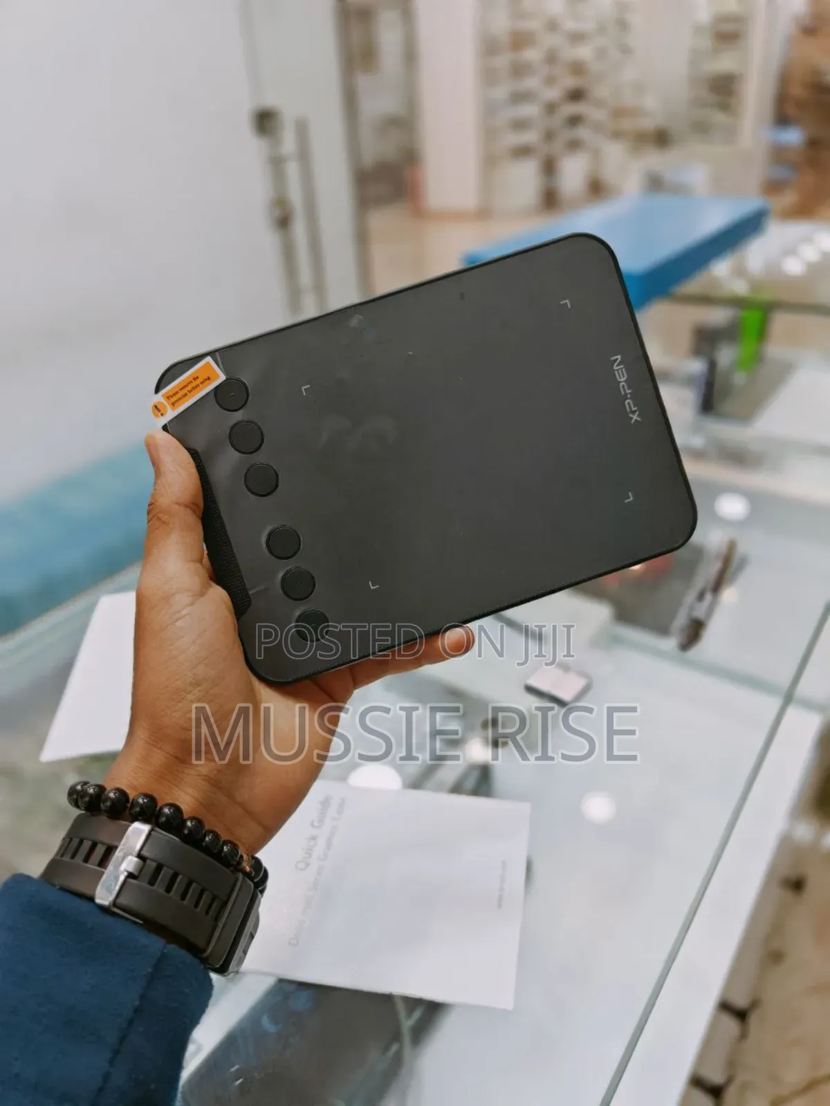 New Tablet 4 GB Black