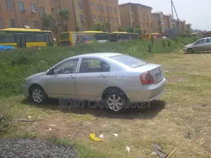 Lifan Abay 1.3 Sedan FWD 2012 Silver