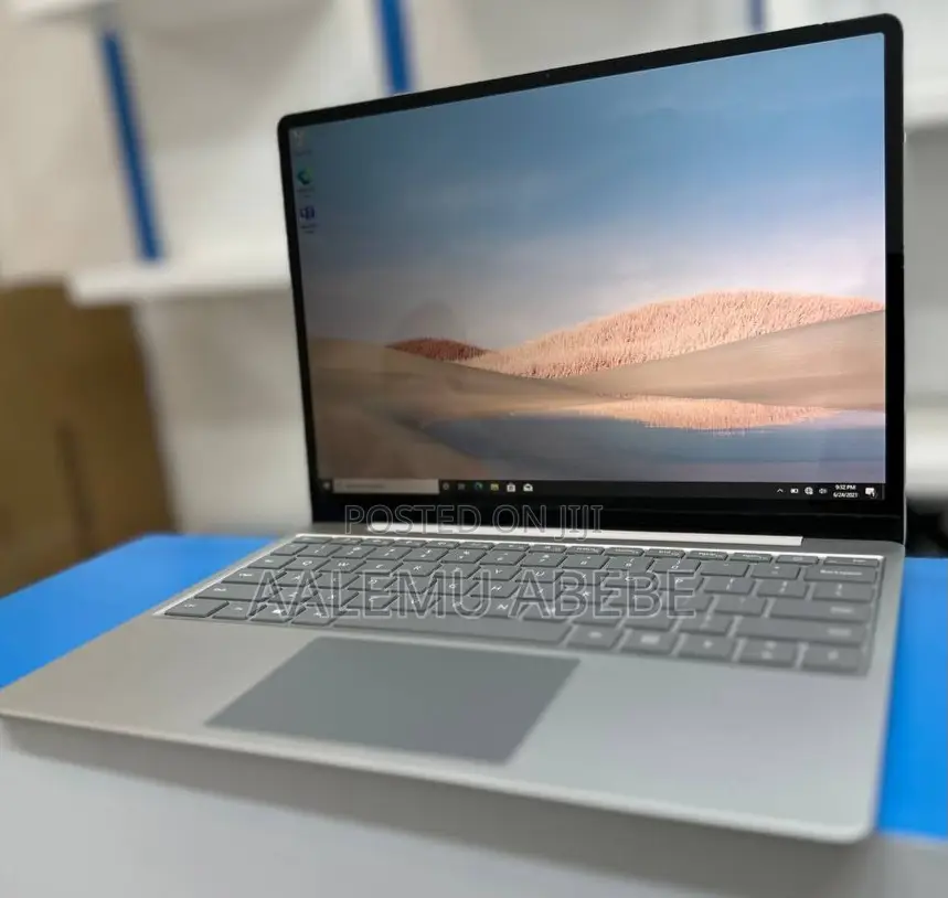 New Laptop Microsoft Surface 16GB Intel Core I5 SSD 256GB