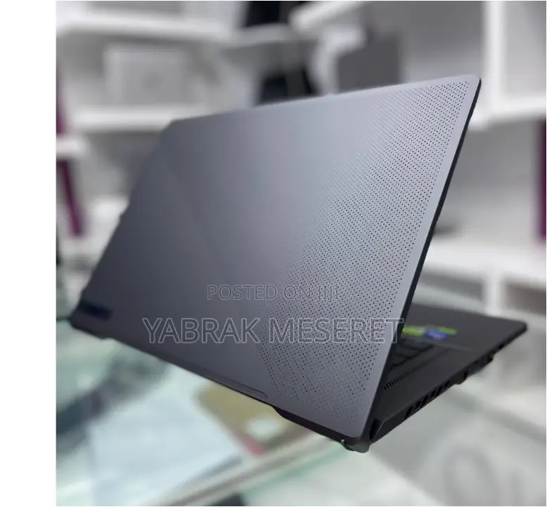 New Laptop Asus ROG Zephyrus G15 16GB Intel Core I7 SSD 512GB