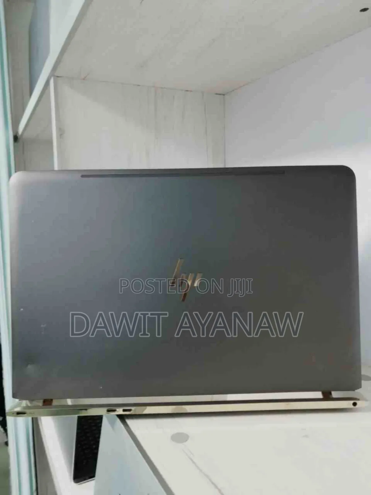 New Laptop HP Spectre 8GB Intel Core I5 SSD 256GB