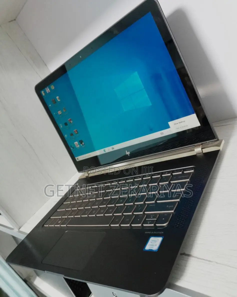 New Laptop HP Spectre 8GB Intel Core I5 SSD 256GB