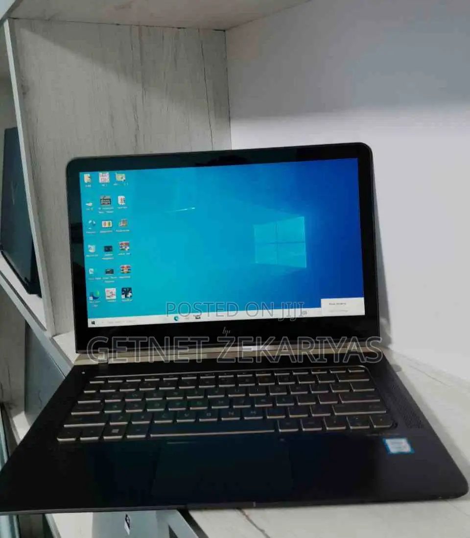 New Laptop HP Spectre 8GB Intel Core I5 SSD 256GB