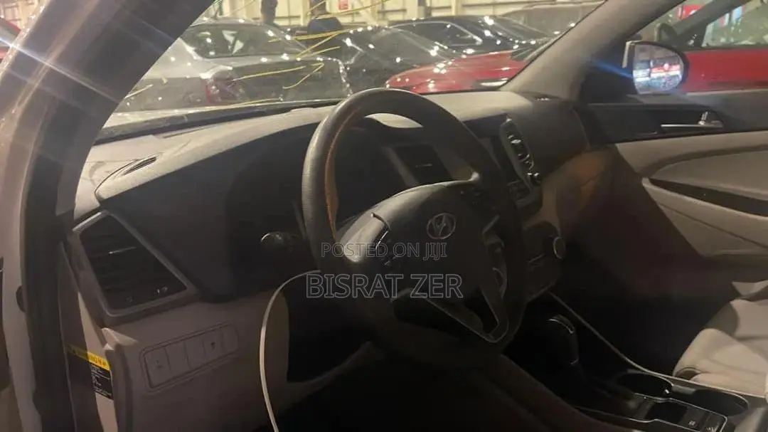 Hyundai Tucson Limited AWD 2016 White