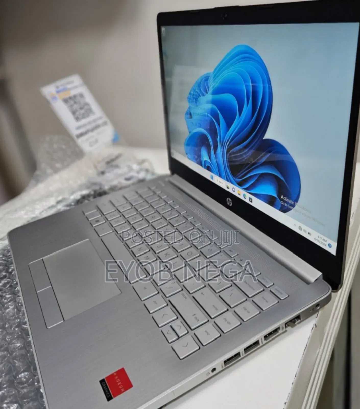 New Laptop HP Stream Notebook 8GB Intel Core I5 HDD 1T