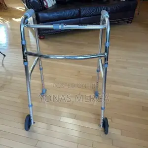 Photo - Aluminum Walker●□{|Walker^_;:Walker?,-,Walker;:^ Walker