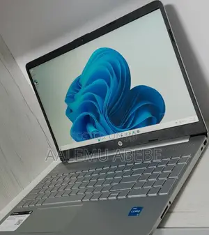New Laptop HP Stream Notebook 8GB Intel Core I3 SSD 256GB